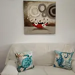 Matrimonial En Un Bajo Bano Compartido Areas Compartidas בית נופש *