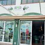 Matrimonial En Un Bajo Bano Compartido Areas Compartidas בית נופש
