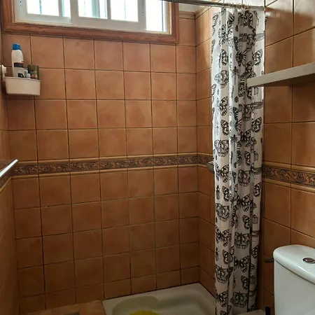 Σπίτι διακοπών Matrimonial En Un Bajo Bano Compartido Areas Compartidas Abades (Tenerife)