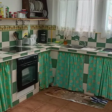 Σπίτι διακοπών Matrimonial En Un Bajo Bano Compartido Areas Compartidas *