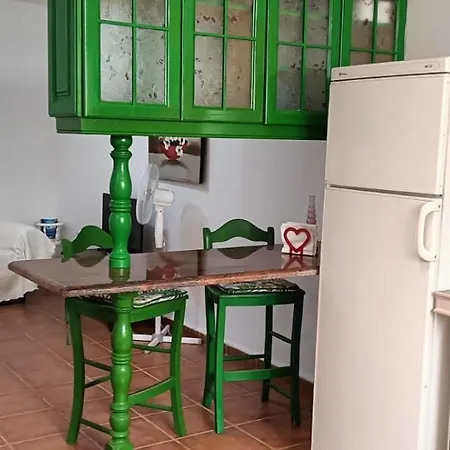 Σπίτι διακοπών Matrimonial En Un Bajo Bano Compartido Areas Compartidas Abades (Tenerife)